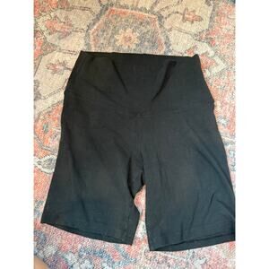 Aritzia TNA biker shorts